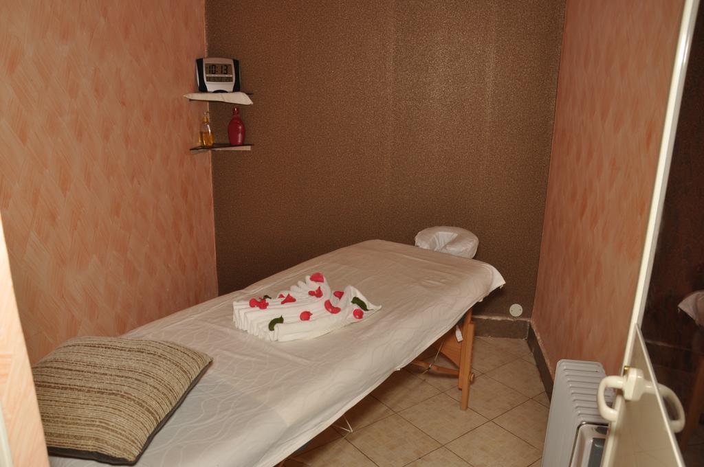 Hotel Siyonat Addis Ababa Dış mekan fotoğraf